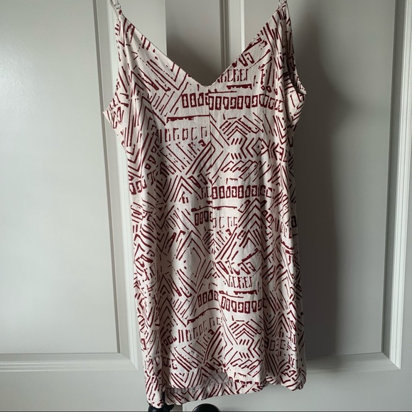 NWT Patterned Dress - Picture 7 of 9